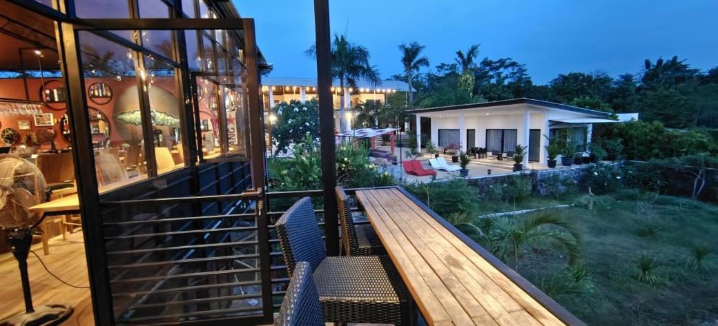 Lucca Resort & Residence Джепара Екстериор снимка